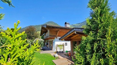Objekt. Nr.: W1003 - WALCHSEE - FREIZEIWOHNSITZ - PREISREDUKTION: Tiroler Landhaus mit Galerie mit Gartenhaus in Bestlage mit Blick auf den Kaiser