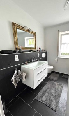 Provisionsfrei* Helle 3-Zimmerwohnung mit Südbalkon & Tiefgarage