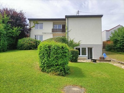 Charmante 4 Zimmer Wohnung mit Balkon