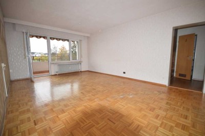HOCH OBEN***Helle 3-Zi.-Whg. mit Balkon, Aufzug und TG-Platz