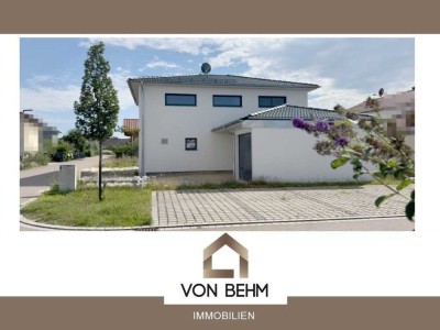 von Behm Immobilien -  Ihr Traumhaus ist schon gebaut - EFH in begehrter Lage Geisenfeld