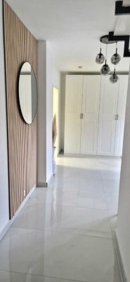 Maisonette mit 38 m² Dachterrasse, Doppelgarage, Kamin und Küche | Maisonette mit Hausgefühl