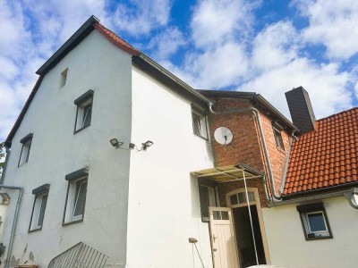 Historie trifft Substanz – Haus mit Hof, Brunnen, Nebengelasse & Kellergewölbe zu verkaufen!