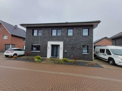 Geschmackvolle 3-Zimmer-Erdgeschosswohnung mit gehobener Innenausstattung mit Terrasse in Rosendahl