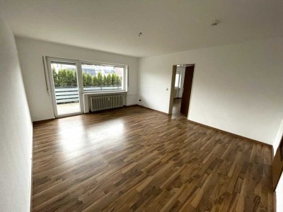 Schöne 3-Raum-Wohnung mit EBK und Terrasse in Niedernhausen