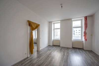 **Hannovermarkt** Sanierungsbedürftige 3-Zimmer Altbauwohnung - Airbnb/Kurzzeitvermietung erlaubt! - Balkonoption