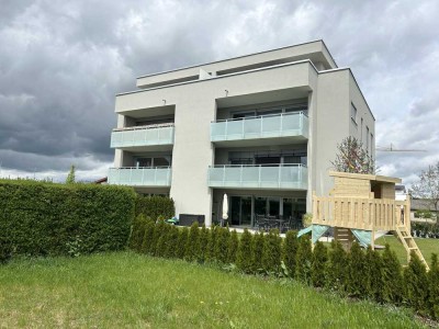 exklusive Neubauwohnung (111 m²) mit großem Garten (ca. 100 m²), KfW 55 Standard