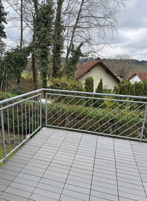 Gepflegte 3,5-Zimmer Maisonette-Wohnung mit Garage in Ravensburg