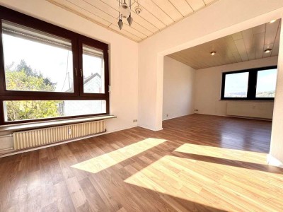 Schöne große geräumige Wohnung