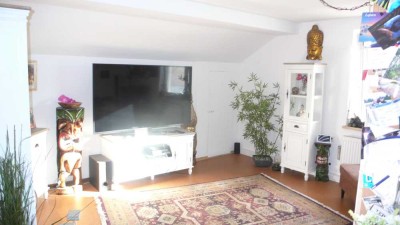 Kuschelige 2-Zimmer-Dachgeschosswohnung mit Gartensondernutzungsrecht in Peiting
