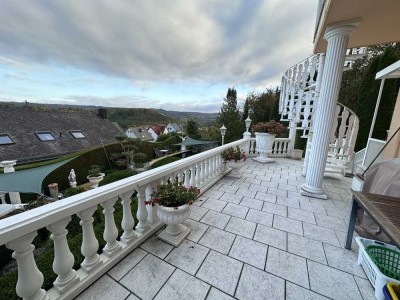 Helle 3-Zimmer-Wohnung mit schöner Terrasse in ruhiger Wohnlage