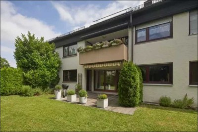 Etagenwohnug (160m²) mit Großem Garten Familien aufgepasst