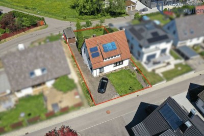 Häuschen mit Panoramagarten in schönem Wohnumfeld +++ OHNE KÄUFERPROVISION
