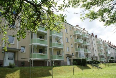 Wohnen im sanierten Altbau Innenstadt Zeitz - Vermietung einer 3-Raum-Wohnung mit Balkon  !