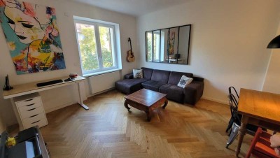 Umfangreich sanierte Wohnung mit Garten von Privat