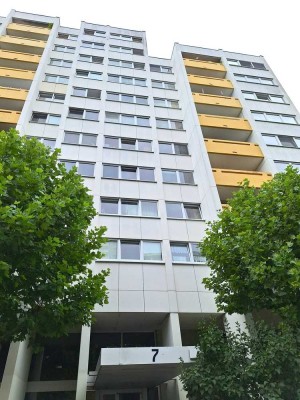 -Rossellit Immobilien- Vermietete 3-Zimmer-Wohnung mit Tiefgaragenstellplatz im schönen Gonsenheim