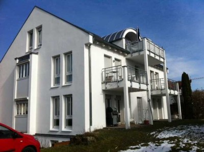 Gepflegte 2-Raum-Wohnung mit Balkon und EBK in Reutlingen