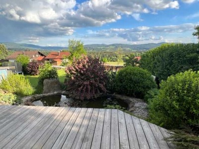 Ein Haus mit traumhaftem Ausblick in Lindberg