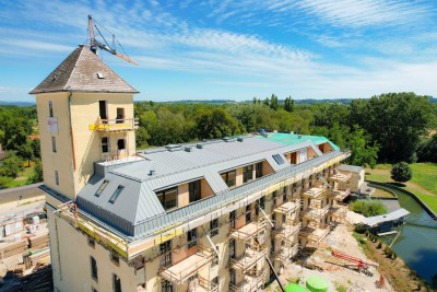 Große Dachgeschosswohnung mit 3 Dachterrassen und traumhaftem Blick ins Grüne – Exklusives Wohnen in Traun!