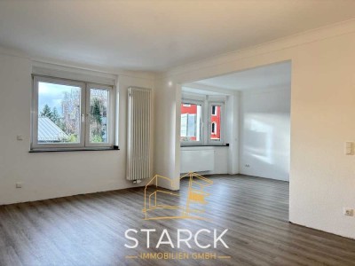 Kernsanierte 2,5-Zimmer-Wohnung mit großzügigem Balkon im Zentrum von Bergisch Gladbach