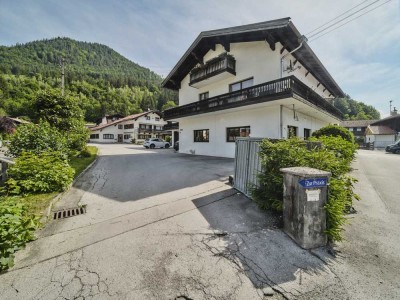 2-Familienhaus plus 8-Parteien-Mietshaus auf sonnigen 1.600m² Grund