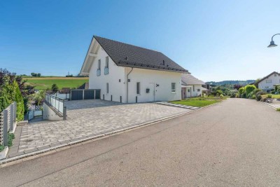 Einziehen & Wohlfühlen: Freistehendes Einfamilienhaus mit Top-Ausstattung in Stühlingen