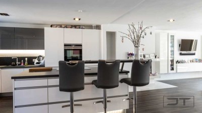 Kernsanierte 4,5-Zimmer-Wohnung im Bayreuther Zentrum mit Balkon und offenem Schnitt!