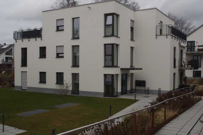 Hochwertige 3-Zimmer Wohnung in Krailling mit Balkon und TG