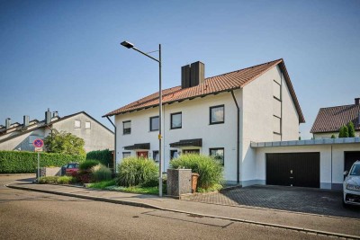 RESERVIERT - Gepflegte Doppelhaushälfte in Straubing mit Balkon, Terrasse & ausgebautem Dachgeschoss
