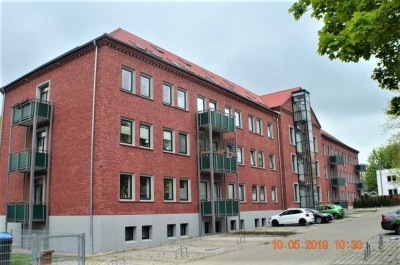 Exklusive 1-Zimmer-Erdgeschosswohnung mit Balkon und EBK in Wismar