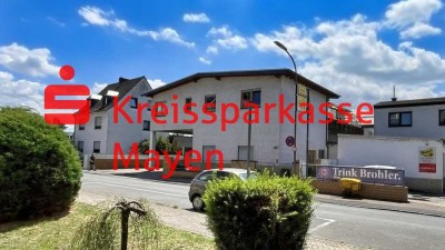Großzügige Eigentumswohnung inclusive Einbauküche. Sofort frei.