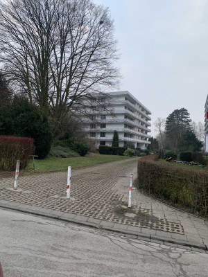 Moderne 4-Zimmer Wohnung mit gr. Balkon zu vermieten