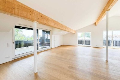 Lichtdurchflutete 3-Zimmer-Dachgeschosswohnung mit Seeblick in Tutzing