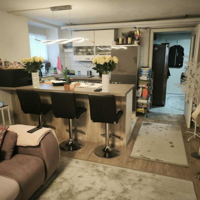 Möblierte 2, 5 Zimmer Wohnung in Kusterdingen/Tübingen
