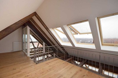 Exklusive Maisonette mit Galerie, Dachterrasse & Sichtbalken – Wohnen über den Dächern!