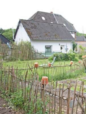 Schönes kleines freistehendes Haus im Grünen - befristet