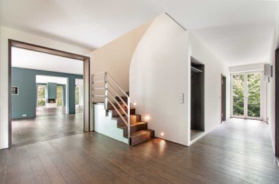 Luxuriöse Garten-Maisonette mit direktem Wasserzugang – Wohnen auf höchstem Niveau!