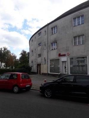 schöne 2-Zimmer-Wohnung im Herzen Borsigwaldes