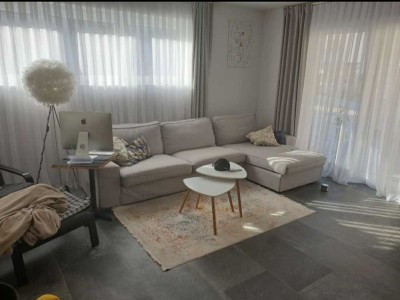 Moderne 4-Zimmer-Erdgeschosswohnung mit Terrasse, Tunnel-Kamin, Einbauküche u.v.m.