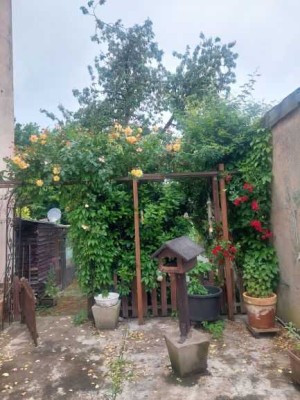 Charmantes Altbau-Mehrfamilienhaus in attraktiver Lage