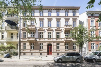 ***BEFRISTET*** 4 Zimmer Altbauwohnung