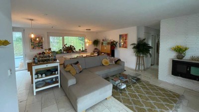 Stilvolles Penthouse mit großer Dachterrasse & Kamin in Tübingen – ab September bezugsfrei