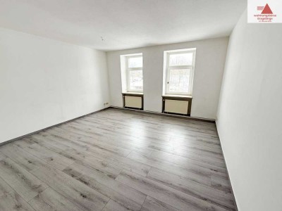 3-Raum-Wohnung mit Veranda in bester Wohnlage von Annaberg - Zentrum und Pöhlberg ganz in der Nähe!!