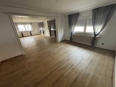 Helle 4-Zimmer Wohnung mit Balkon in Vöhringen