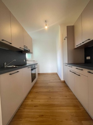 Neu renovierte 3,5-Zimmer-Wohnung (74 m²) mit Loggia - PROVISIONSFREI