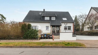Charmante 2-Zimmer-Wohnung mit 60 m² Ausbaureserve im Spitzboden und Balkon