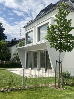 Fertig gestelltes Neubau Einfamilienhaus mit Tiefgarage und unverbautem Weitblick
