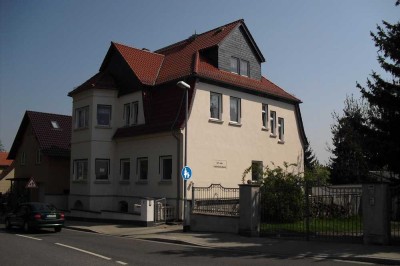 Helle und freundliche Wohnung in Villa Elbblick ab sofort zu vermieten