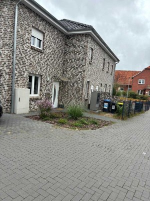 1300 € - 100 m² - 4.0 Zi.