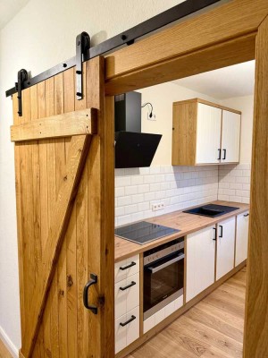 Erstbezug nach luxuriöser Sanierung! 3-Zimmer-Wohnung mit Balkon in Schleswig